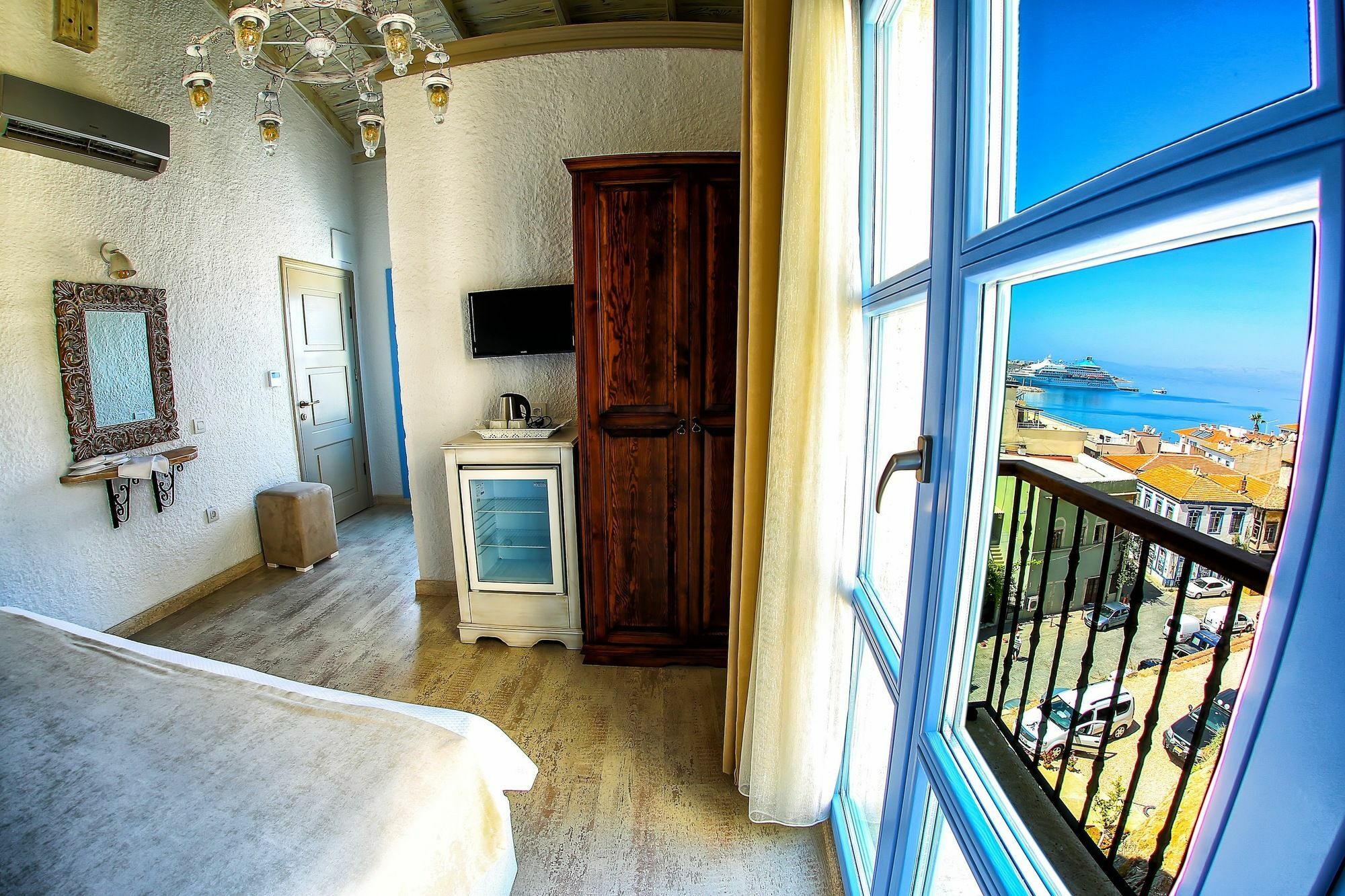 Villa Fanti Çeşme Luaran gambar